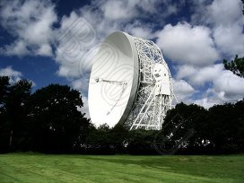 Радиотелескоп Лавелла с диаметром зеркала 76 метров в обсерватории Джодрэлл Бэнк